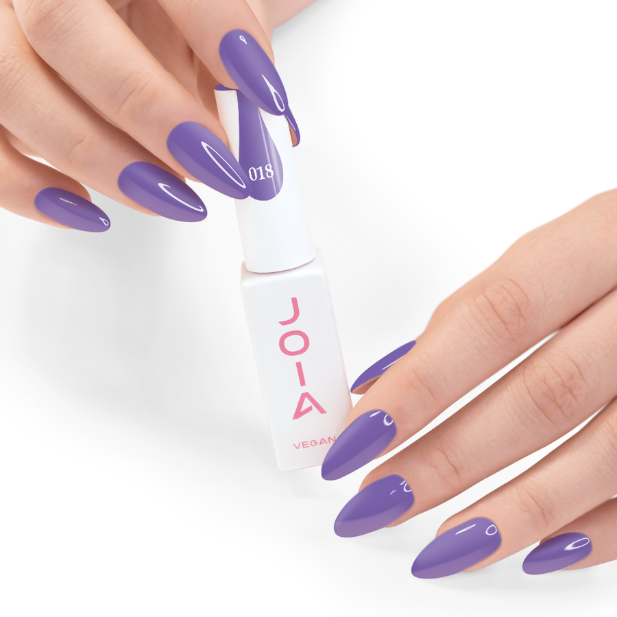 Гел лак 018 JOIA vegan, 6 ml – шишенцето в ръка