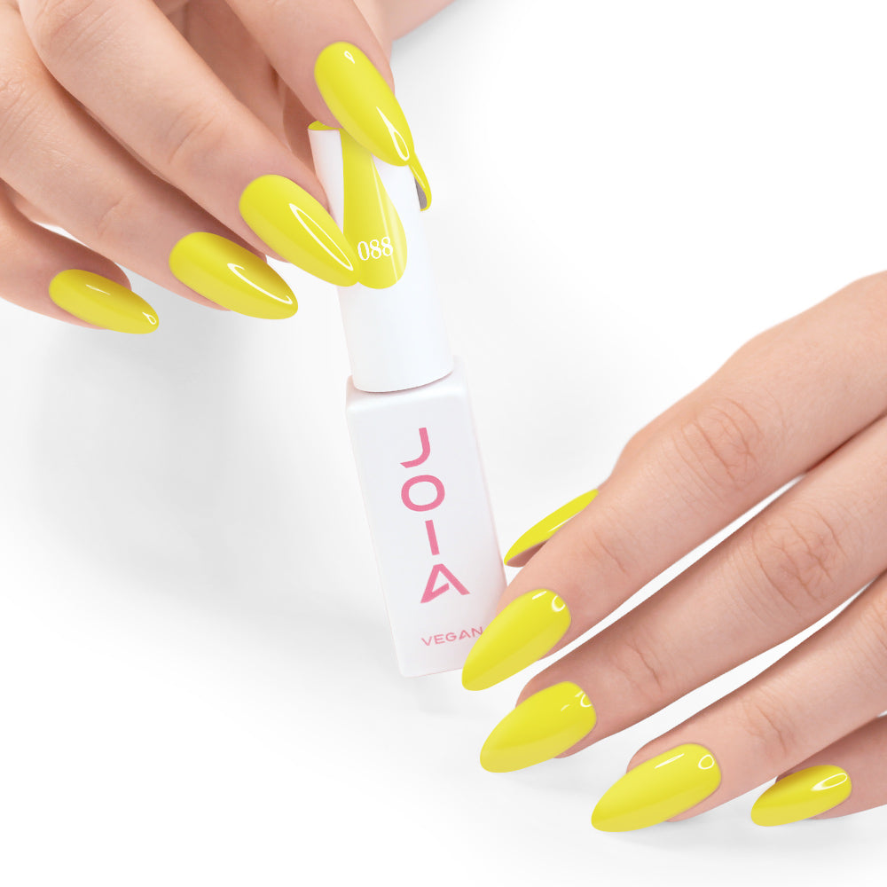 Гел лак 088 JOIA vegan, 6 ml – шишенцето в ръка