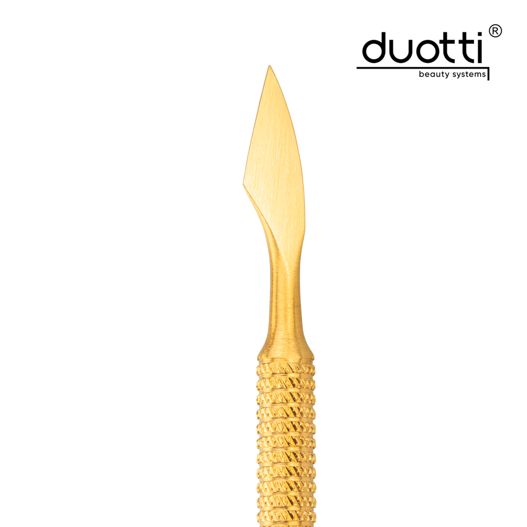 Професионален избутвач за маникюр и педикюр Duotti DELUXE, златно покритие, матирани, L-115 mm – от категория Инструменти за маникюр