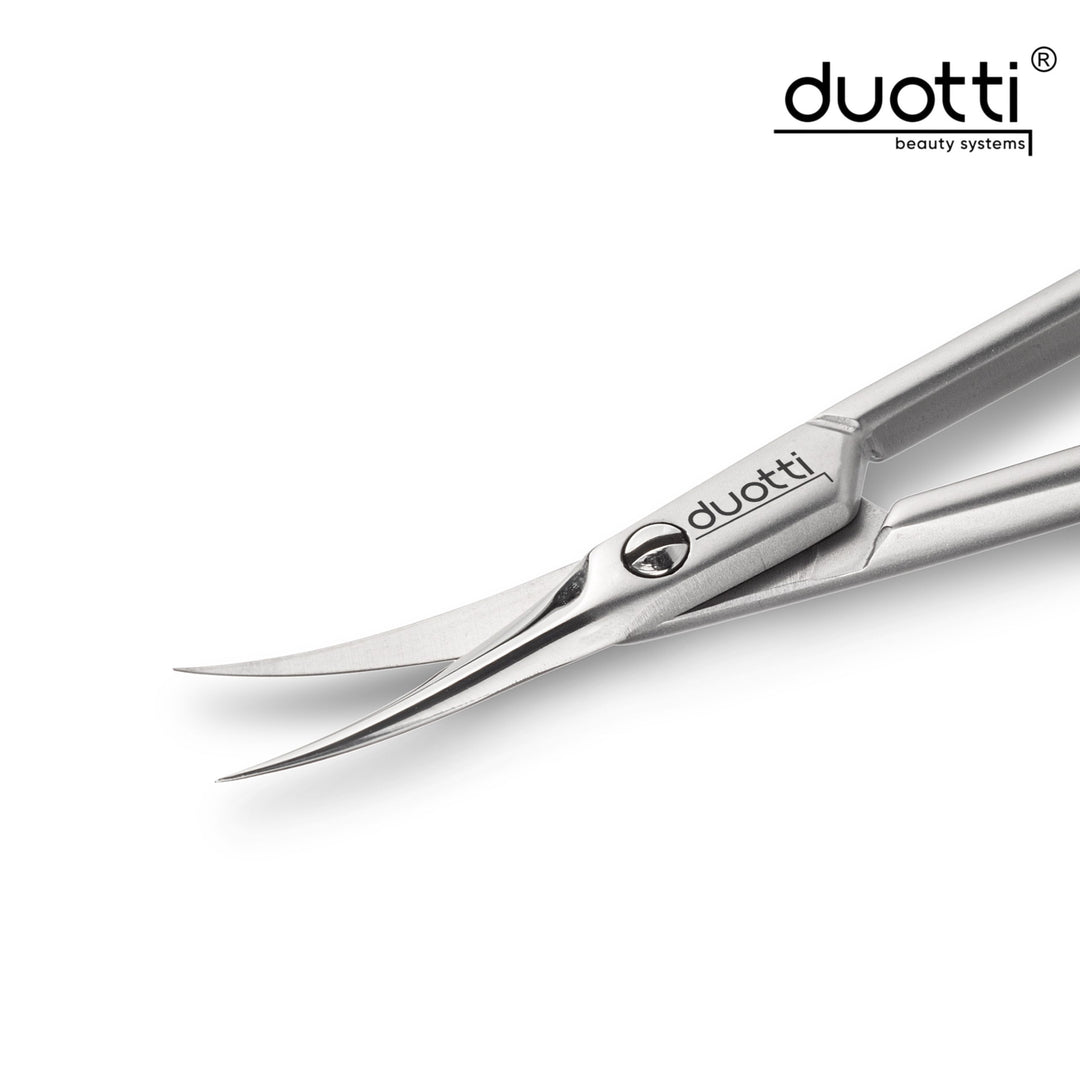 Професионална ножица за кожички Duotti PRO 01S, матирана, L-90 mm, остриета 17 mm – от Elena Art Nails