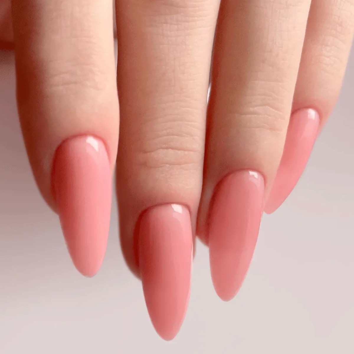 Цветна каучукова основа BB cream Pink Balsam JOIA vegan, 8 ml