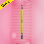 “Gummy” UNIQ 10/4.2 Manicure Pusher with Silicone Handle