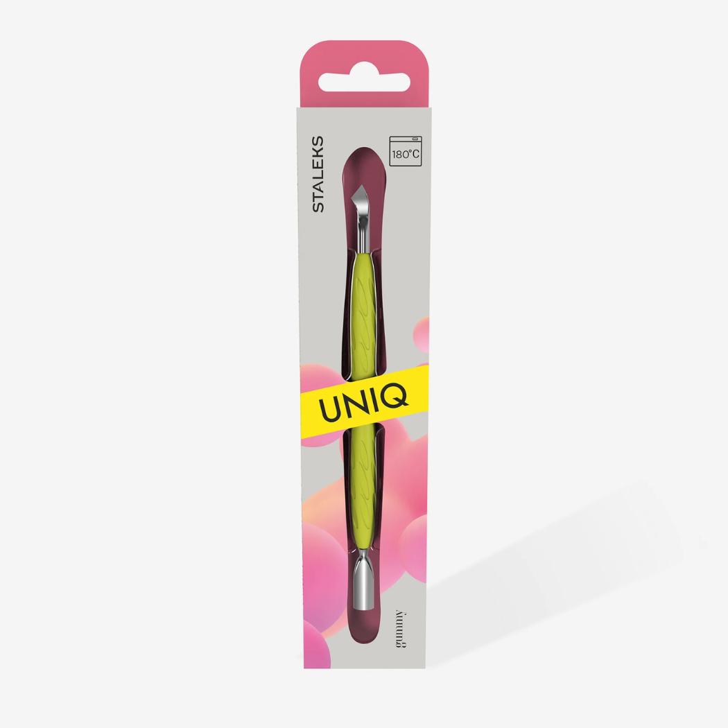 “Gummy” UNIQ 10/4.2 Manicure Pusher with Silicone Handle