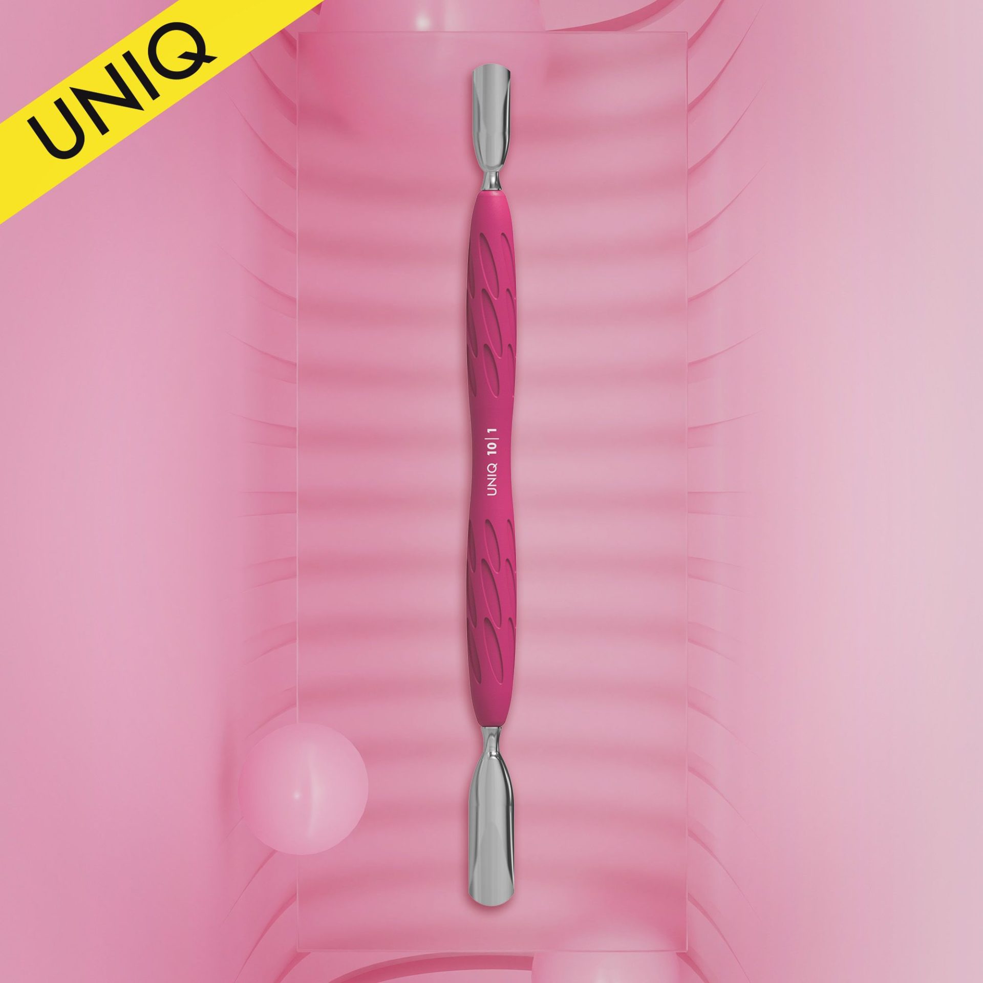Избутвач за маникюр със силиконова дръжка “Gummy” UNIQ 10/1